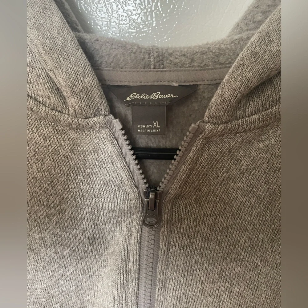 Eddie Bauer excellent